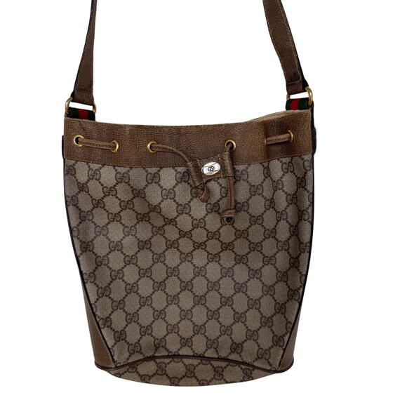 Gucci Vintage Monogram Bucket Bag. - Picture 2 of 9